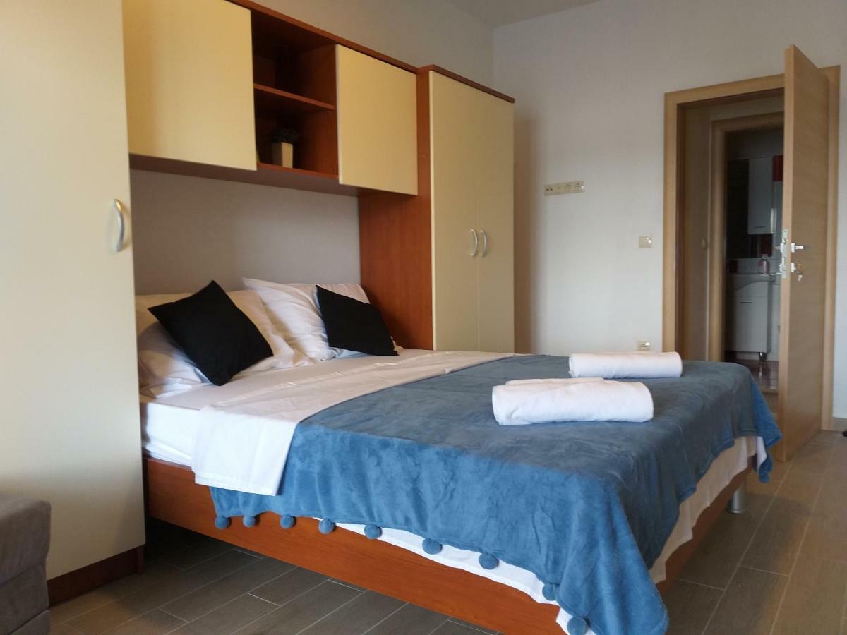 "Laurier" Rooms & Apartments Celina Exterior foto